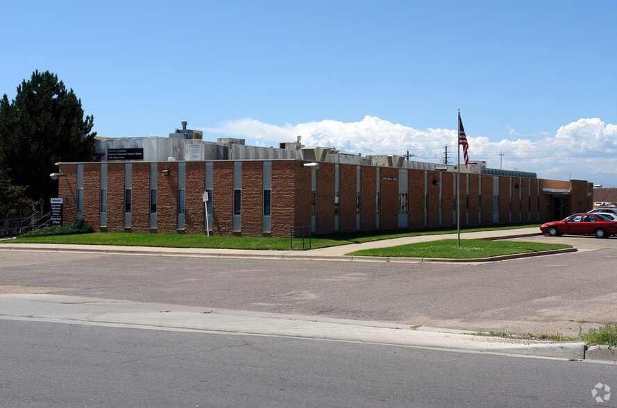 More Photos Of 11380 E Smith Rd, Aurora Warehouse For Sale