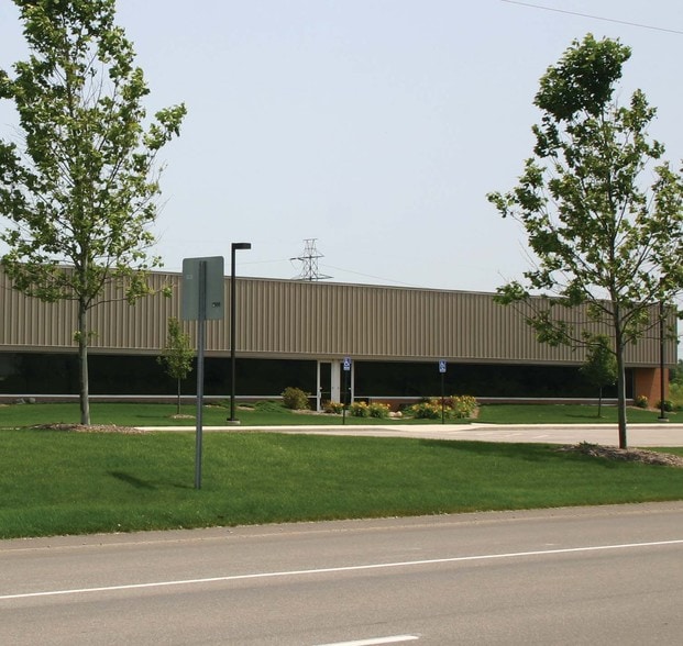 More Photos Of 11114-11158 James St, Zeeland Warehouse For Lease