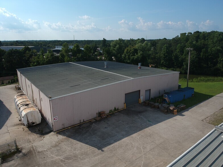 More Photos Of 385 French Collins Rd, Conway Warehouse For Lease