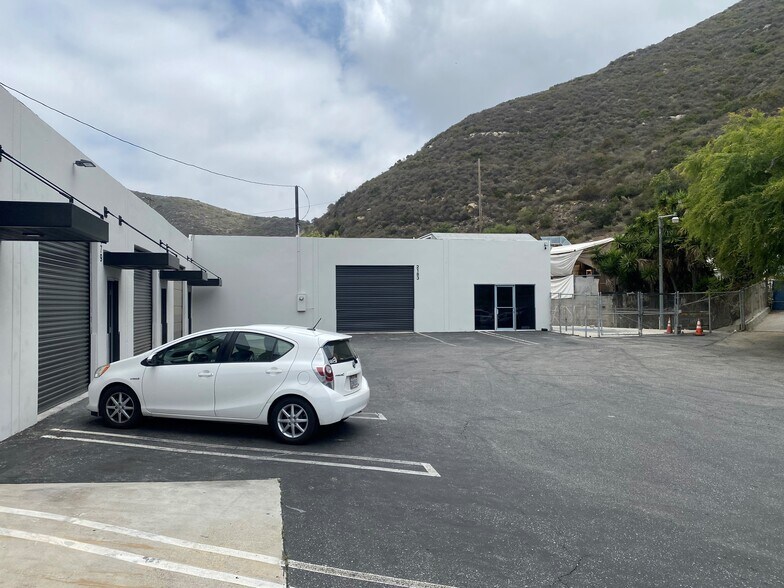 More Photos Of 2171-2183 Laguna Canyon Rd, Laguna Beach Unknown For Lease