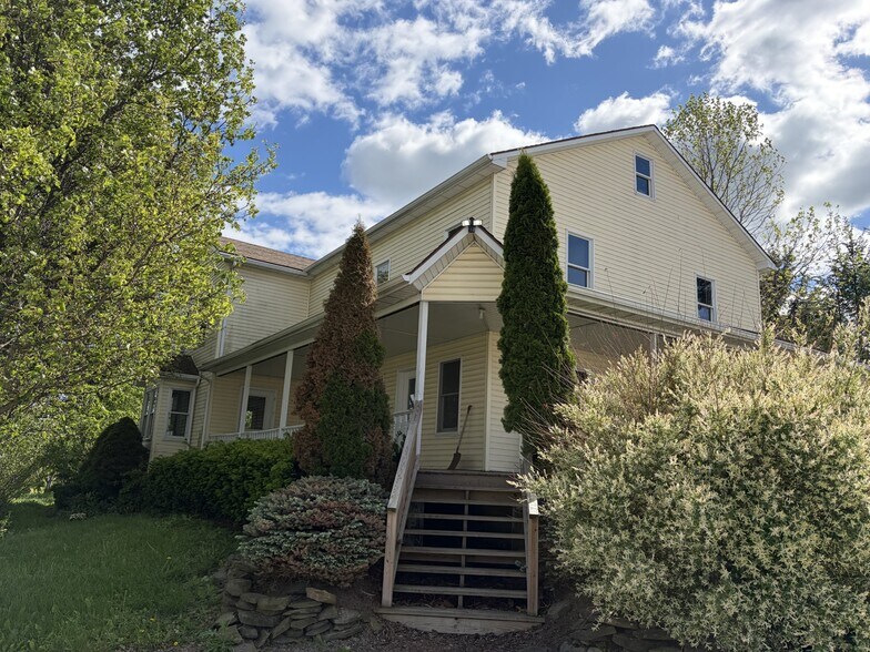 More Photos Of 4172 Route 14A, Penn Yan Garden Center For Sale