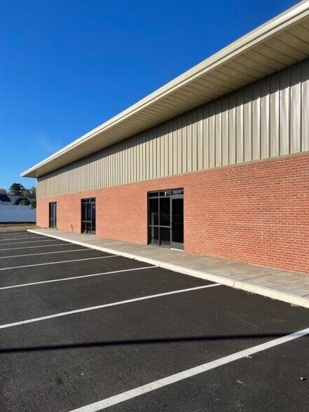 More Photos Of 778 Anne Ln, Aylett Warehouse For Lease