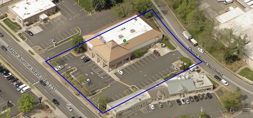 More Photos Of 215 Maple Ave W, Vienna Freestanding For Lease