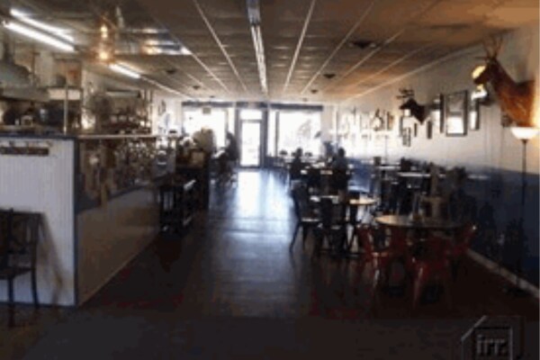 More Photos Of 132 Court Cir, Warsaw Storefront Retail Office For Sale