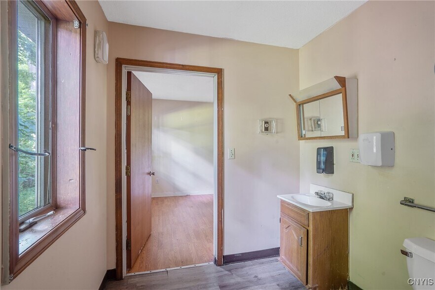 More Photos Of 128 Main St, Camden Assisted Living For Sale