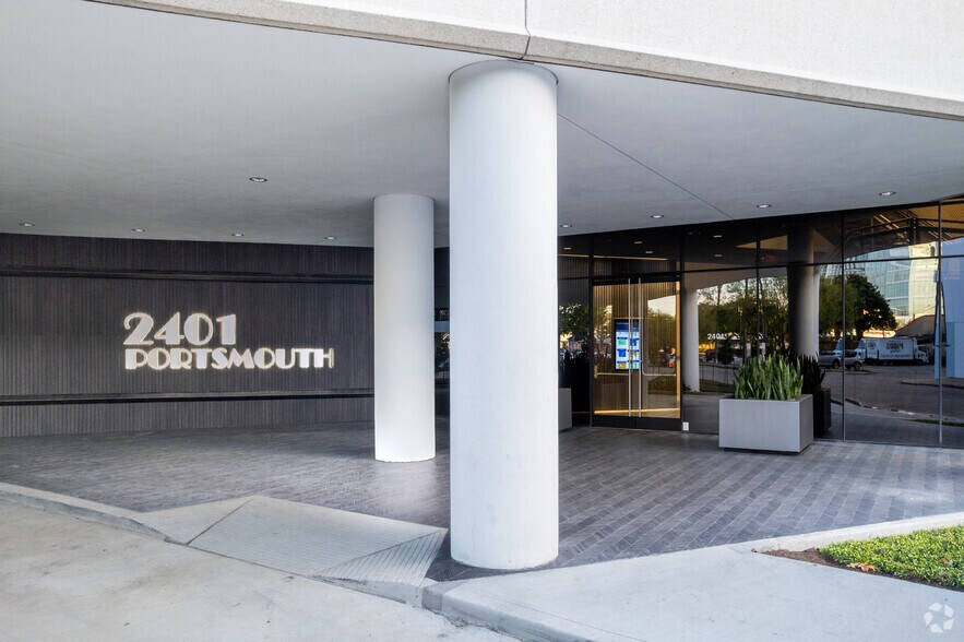More Photos Of 3701-3801 Kirby & 2401 Portsmouth, Houston Unknown For Lease