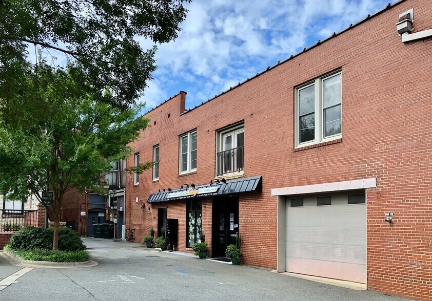 Primary Photo Of 120 E Innes St, Salisbury Light Manufacturing For Sale