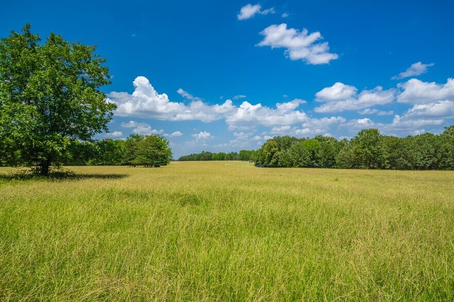More Photos Of FM 1536 @ CR 3573, Dike Land For Sale
