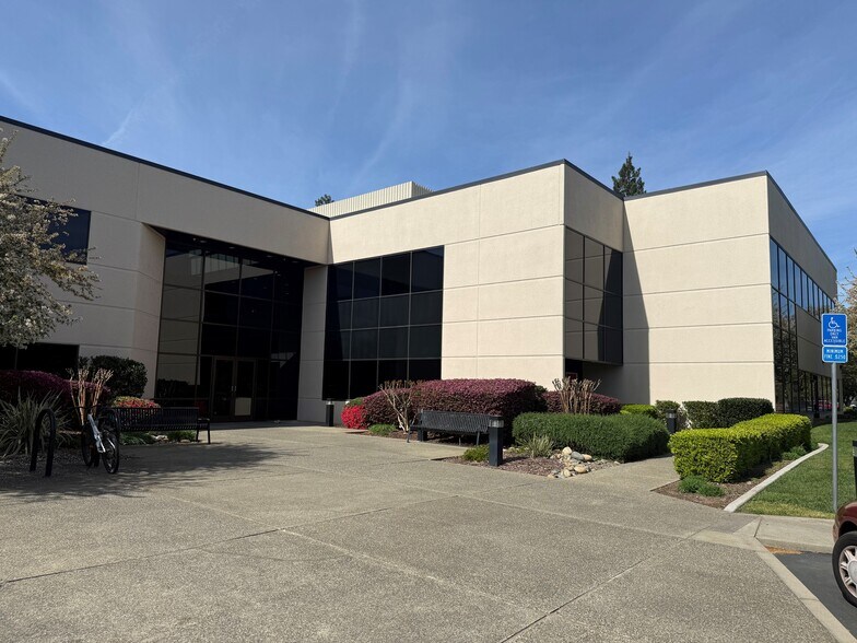 Primary Photo Of 110 Blue Ravine Rd, Folsom Office For Sale