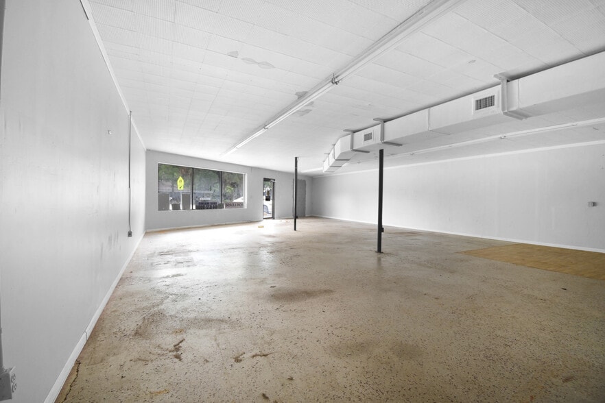 More Photos Of 5798-5816 St Augustine Rd, Jacksonville Unknown For Lease