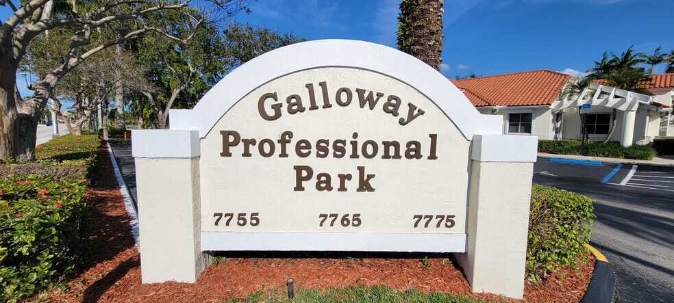 More Photos Of 7765 SW 87th Ave, Miami Office For Sale