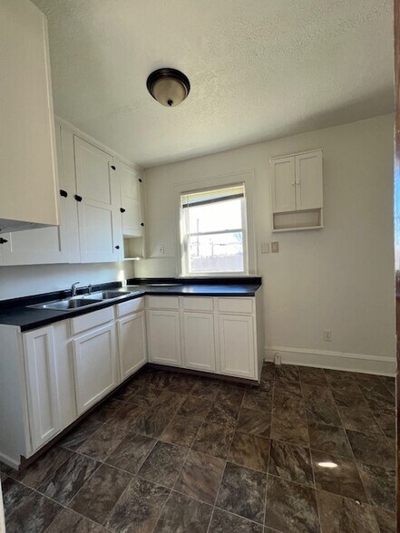 More Photos Of 208 Park Ave SW, Canton Apartments For Sale