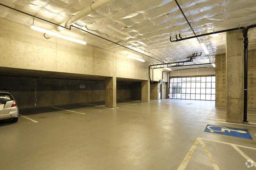 More Photos Of 2240-2250 NW Lovejoy St, Portland Apartments For Lease