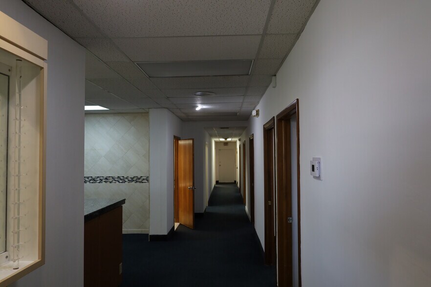 More Photos Of 4820 Okeechobee Blvd, West Palm Beach Medical For Lease