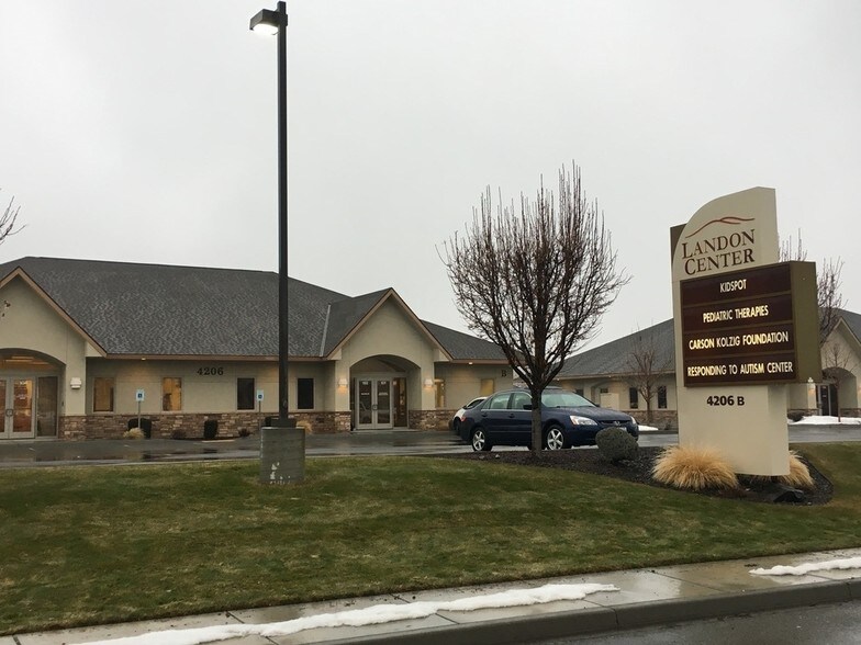 More Photos Of 4206 W 24th Ave, Kennewick Loft Creative Space For Lease