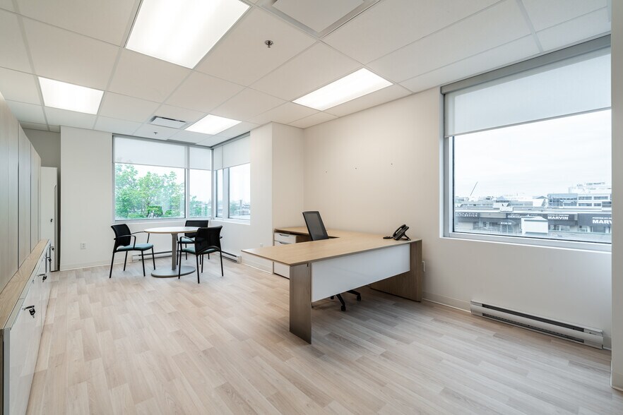 More Photos Of 8000 Boul Décarie, Montréal Office For Lease