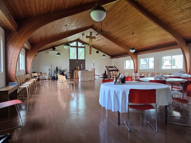 More Photos Of 252 Rushmore Ave, Carle Place Religious Facility For Sale
