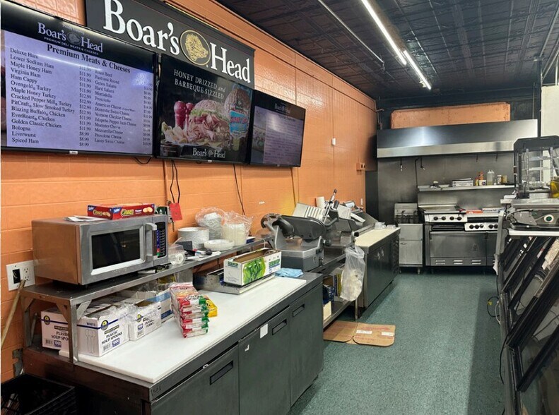 More Photos Of 146 Lockwood Ave, Yonkers Supermarket For Sale