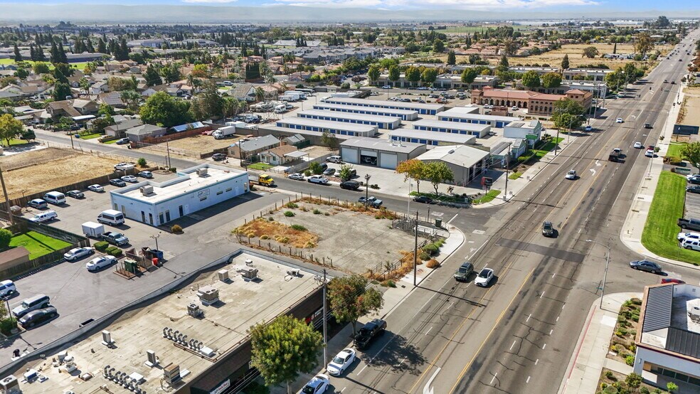 More Photos Of 1492 W Yosemite Ave, Manteca Land For Sale