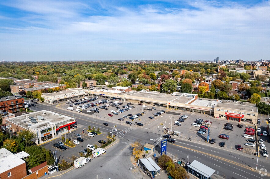 More Photos Of 1051-1191 Rue Décarie, Montréal Storefront Retail Office For Lease