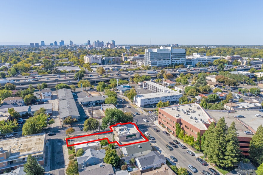 More Photos Of 1401 Alhambra Blvd, Sacramento Freestanding For Lease