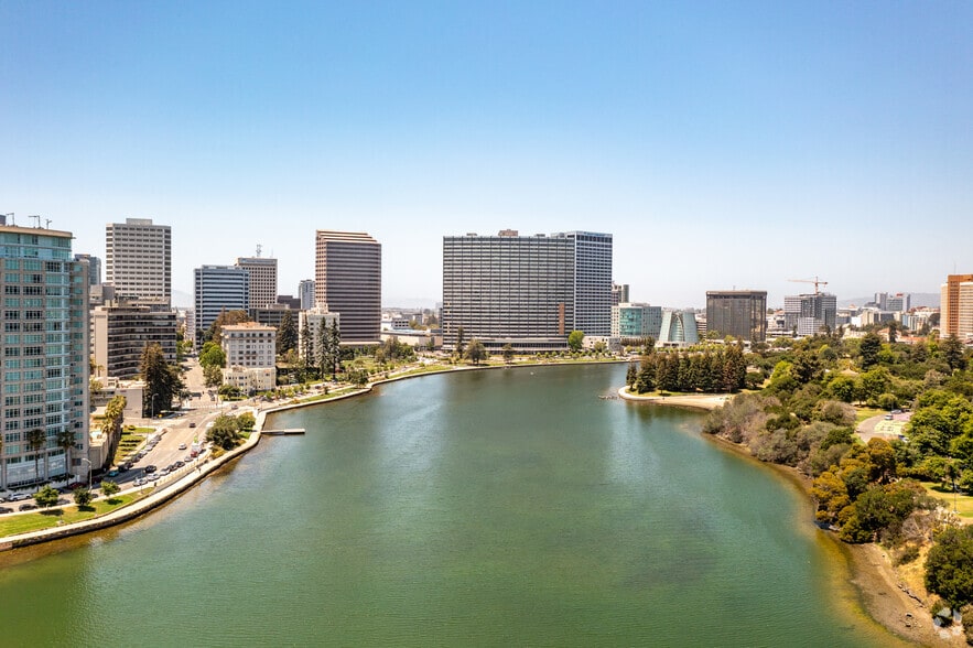 More Photos Of 1111 Broadway, Oakland Office For Lease