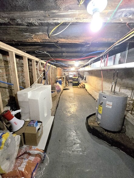 More Photos Of 4087 1/2 Lancaster Ave, Philadelphia Storefront Retail Residential For Lease