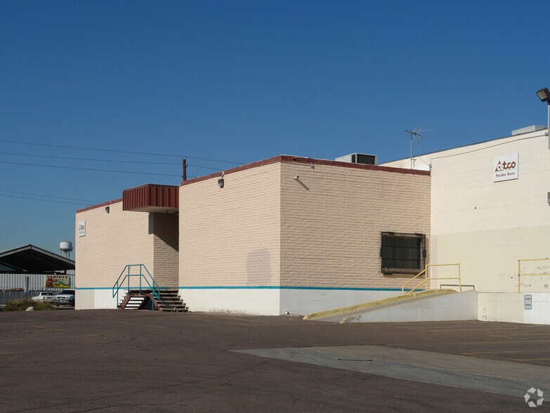 More Photos Of 5107 N 51st Ave, Glendale Manufacturing For Lease