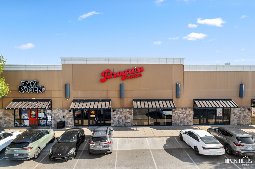 More Photos Of 3001-3007 Garnett Ave, Wichita Falls General Retail For Lease