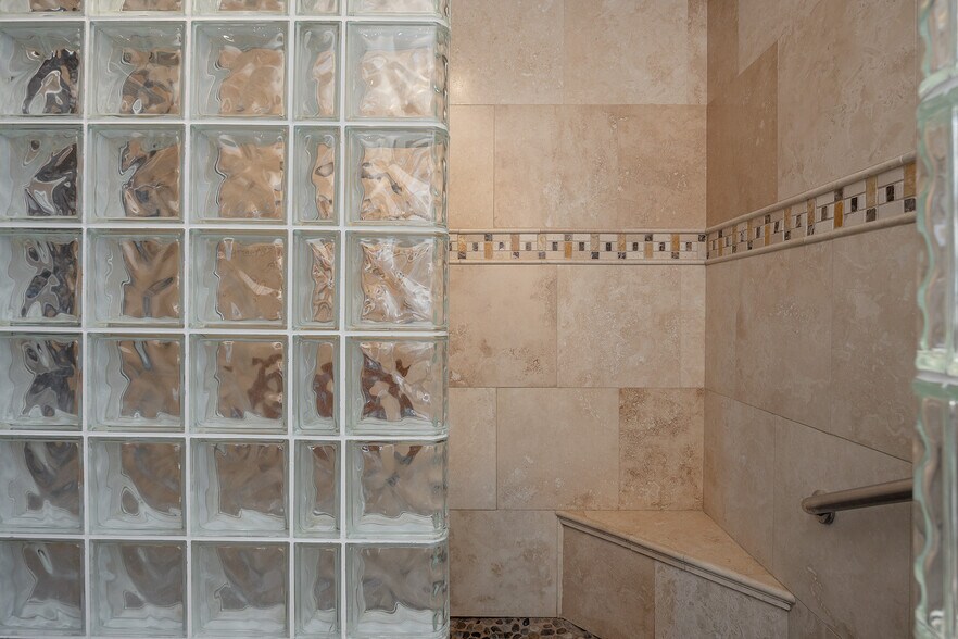 More Photos Of 6831 Orchid Dr, Salcha Specialty For Sale