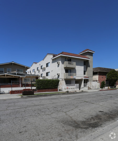 Primary Photo Of 843 S Ardmore Ave, Los Angeles Apartments For Sale