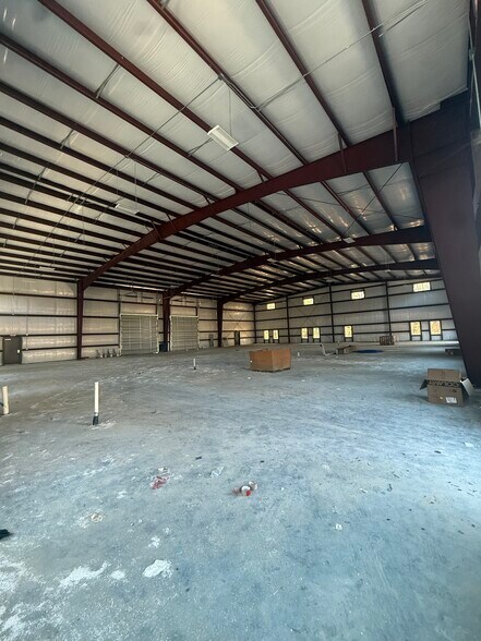 More Photos Of 9501 Palmetto Commerce Pky, Ladson Distribution For Lease