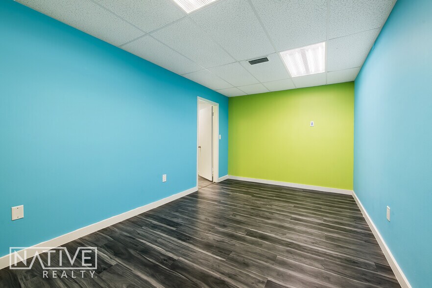 More Photos Of 2817 E Oakland Park Blvd, Fort Lauderdale Office For Sale