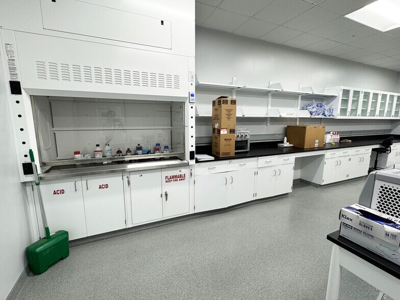 More Photos Of 2100 Production Dr, Apex Research And Development For Lease