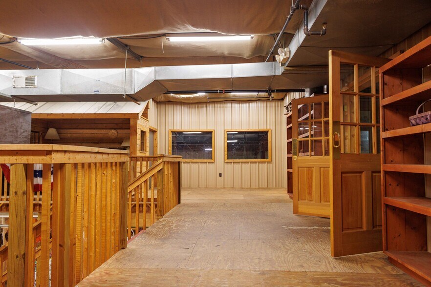 More Photos Of 63 Talona Spur Rd, Ellijay Freestanding For Sale