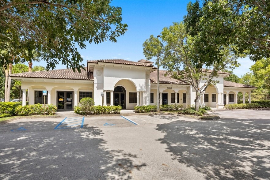 More Photos Of 3465 SE Willoughby Blvd, Stuart Office For Sale