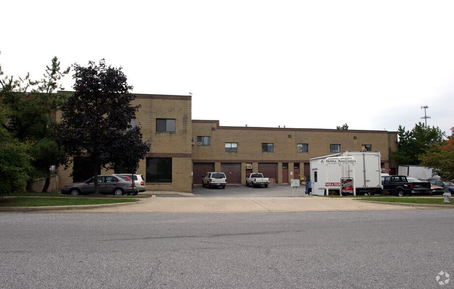 More Photos Of 6718-6728 Industrial Dr, Beltsville Warehouse For Lease