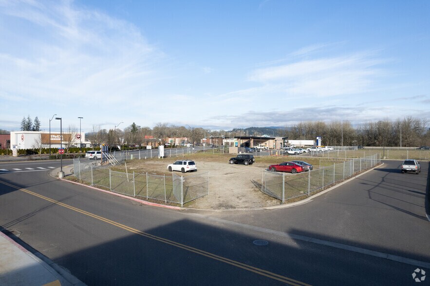 Primary Photo Of SW Scotton Way, Battle Ground Fast Food For Lease