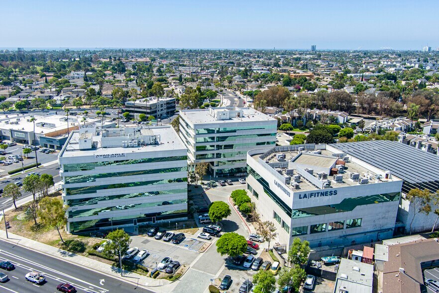More Photos Of , Long Beach Office For Sale