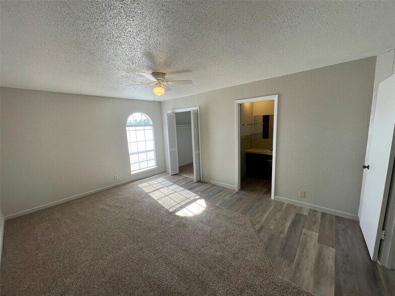More Photos Of 106 E Josephine St, Weatherford Apartments For Sale