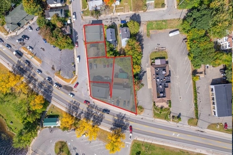 More Photos Of 137 River St, Saranac Lake Storefront For Sale