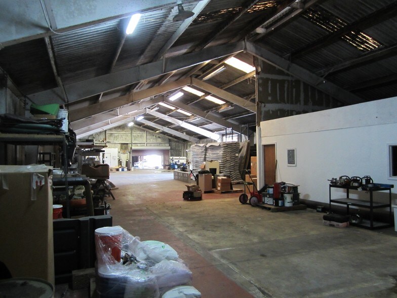 More Photos Of 2814 South St, Fort Myers Warehouse For Sale
