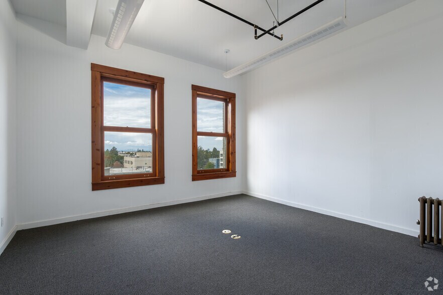 Photo of 4th Floor Ste 420