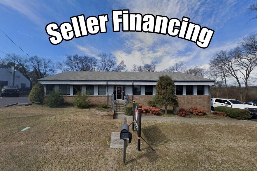 Primary Photo Of 125 Glancy St, Goodlettsville Office For Sale