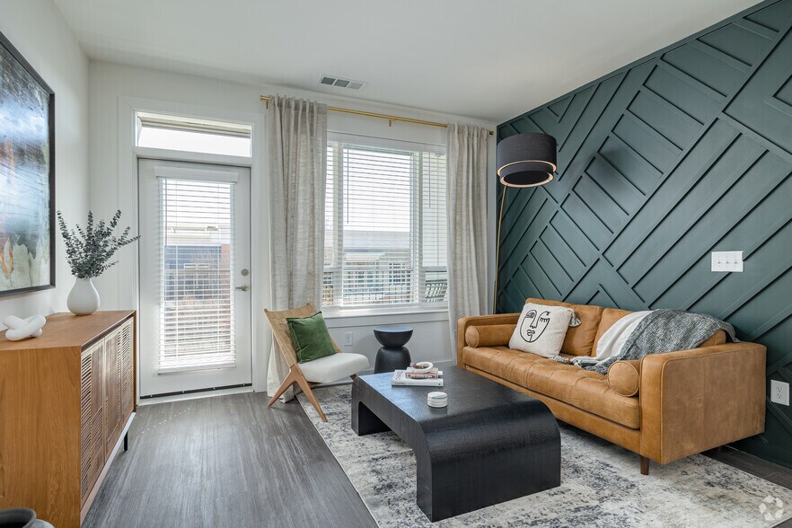 More Photos Of 1350 Dresden Dr, Brookhaven Apartments For Lease