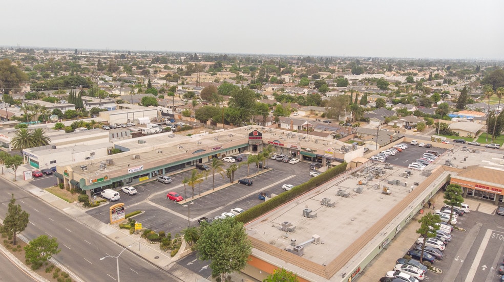 More Photos Of 8851 Garden Grove Blvd, Garden Grove Storefront Retail Office For Lease