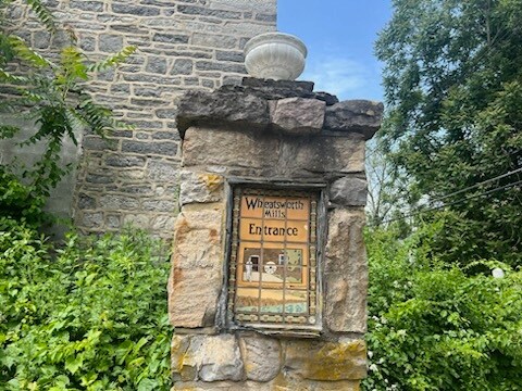 Primary Photo Of 49 Gingerbread Castle rd, Hamburg Warehouse For Sale