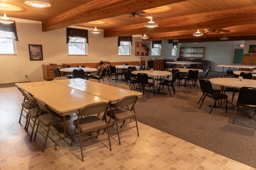 More Photos Of 381 H St, Hampton Religious Facility For Sale