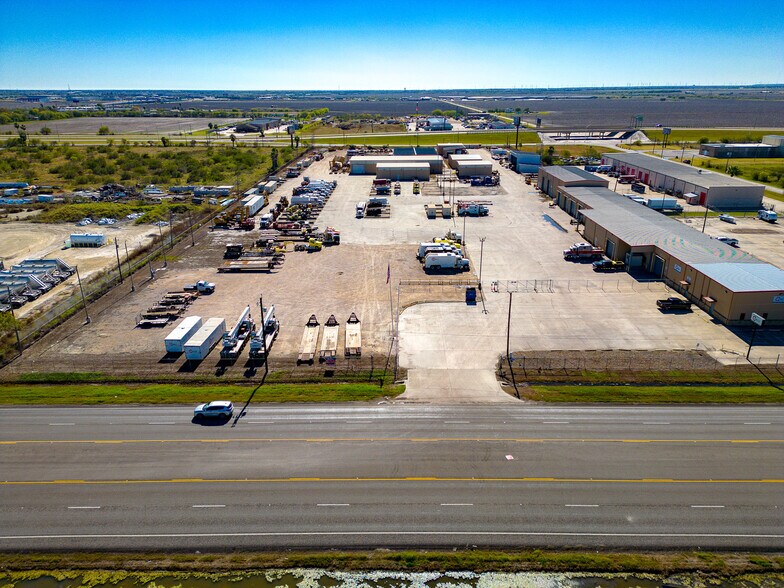 More Photos Of 5821 Agnes St, Corpus Christi Service For Sale