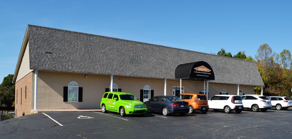 Primary Photo Of 1744 Connelly Springs Rd, Lenoir Office For Sale